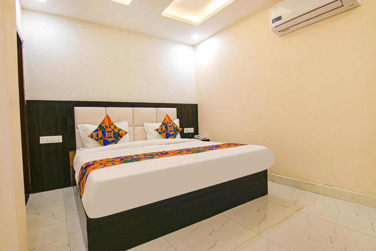 Fabhotel Palm Plaza Zirakpur Εξωτερικό φωτογραφία