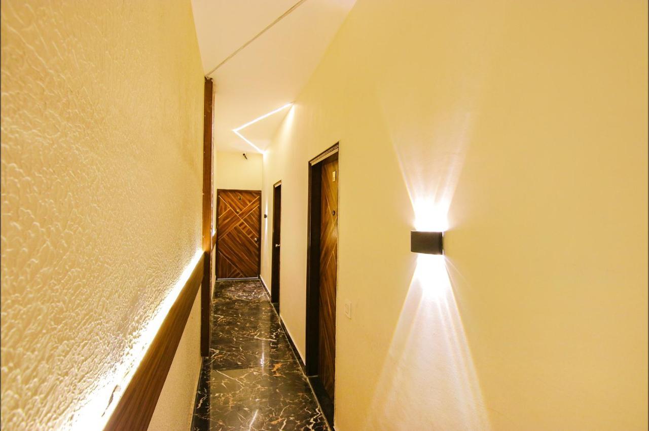 Fabhotel Palm Plaza Zirakpur Εξωτερικό φωτογραφία